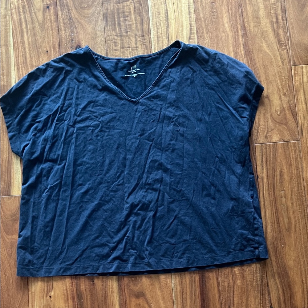 J. Jill Black V-Neck Short Sleeve Top
